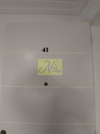 Imagem Apartamento com 2 Quartos à Venda, 42 m² em Ganchinho - Curitiba