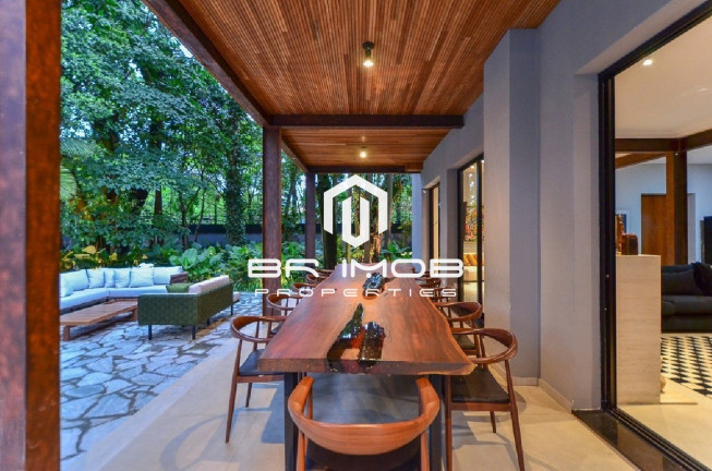Imagem Casa com 4 Quartos à Venda, 1.117 m² em Jardim América - São Paulo Imagem Casa com 4 Quartos à Venda, 1.117 m² em Jardim América - São Paulo