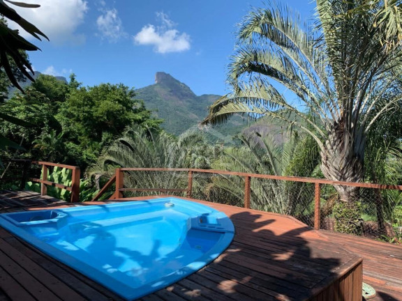 Casa com 8 Quartos à Venda, 317 m² em Itanhangá - Rio De Janeiro