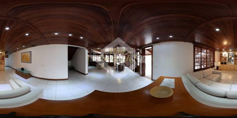 Imagem Casa com 5 Quartos à Venda, 720 m² em Piratininga - Niterói