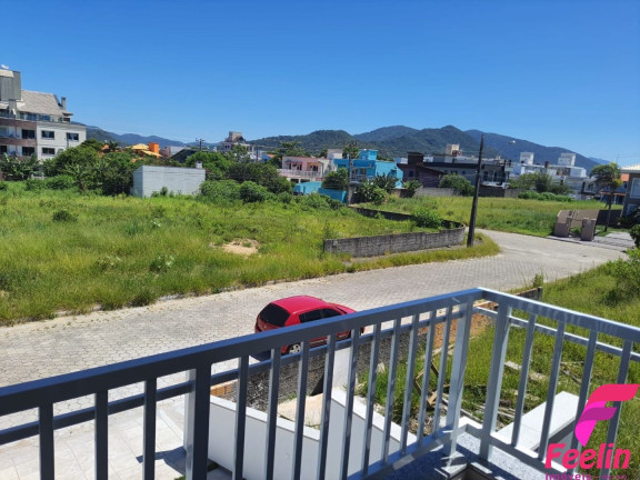 Imagem Casa com 3 Quartos à Venda, 168 m² em Campeche - Florianópolis
