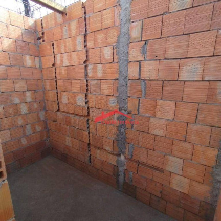 Imagem Sobrado com 3 Quartos à Venda, 139 m² em São Marcos - Joinville