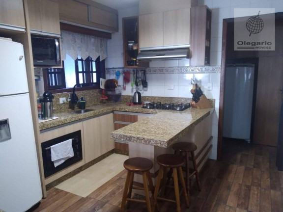 Imagem Sobrado com 4 Quartos à Venda, 284 m² em Centro - Penha Imagem Sobrado com 4 Quartos à Venda, 284 m² em Centro - Penha