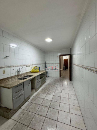 Imagem Apartamento com 3 Quartos à Venda, 130 m² em Guilhermina - Praia Grande Imagem Apartamento com 3 Quartos à Venda, 130 m² em Guilhermina - Praia Grande