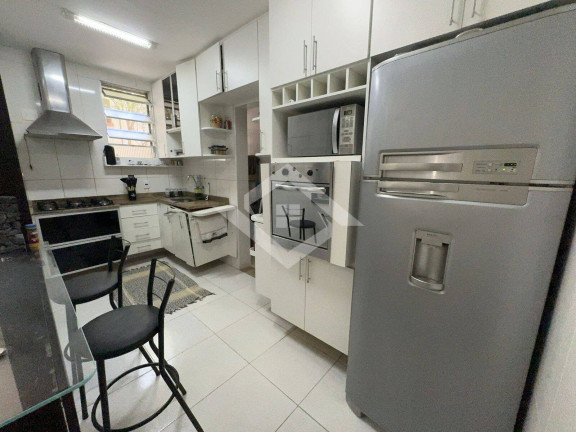 Imagem Apartamento com 2 Quartos à Venda, 70 m² em Copacabana - Rio De Janeiro