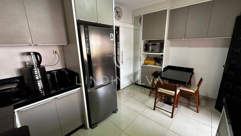 Imagem Casa com 4 Quartos à Venda, 358 m² em Polo Centro - Foz Do Iguacu Imagem Casa com 4 Quartos à Venda, 358 m² em Polo Centro - Foz Do Iguacu