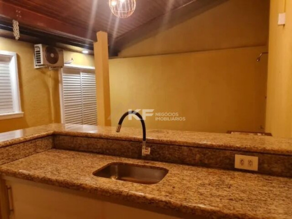 Imagem Casa de Condomínio com 3 Quartos à Venda, 130 m² em Jardim Interlagos - Ribeirão Preto