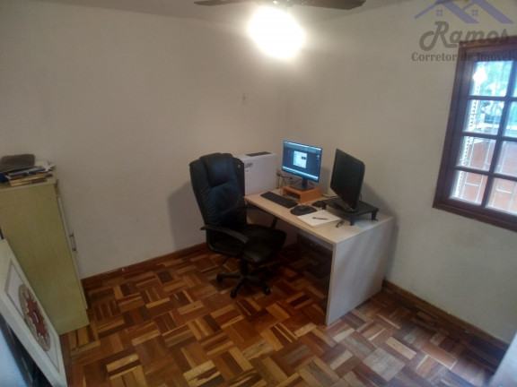 Imagem Imóvel com 2 Quartos à Venda, 1.056 m² em Nonoai - Porto Alegre Imagem Imóvel com 2 Quartos à Venda, 1.056 m² em Nonoai - Porto Alegre