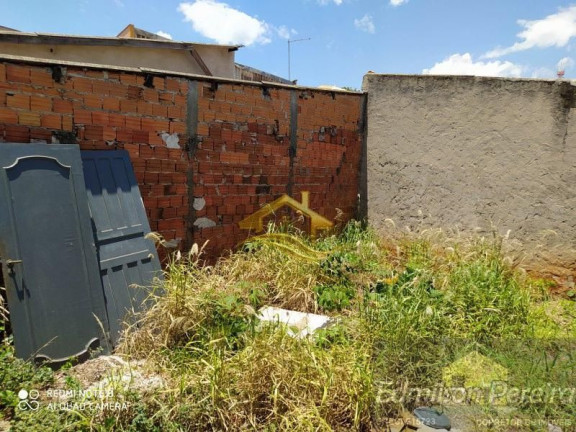 Imagem Casa com 3 Quartos à Venda, 100 m² em Conjunto Habitacional Alexandre Urbanas - Londrina Imagem Casa com 3 Quartos à Venda, 100 m² em Conjunto Habitacional Alexandre Urbanas - Londrina