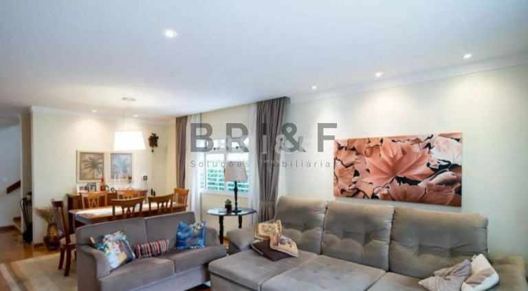 Imagem Casa com 4 Quartos à Venda, 250 m² em Campo Belo - São Paulo
