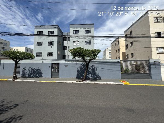Apartamento com 2 Quartos à Venda, 50 m² em Aracatuba