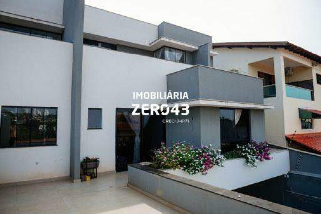 Imagem Casa com 3 Quartos à Venda, 384 m² em Lago Parque - Londrina Imagem Casa com 3 Quartos à Venda, 384 m² em Lago Parque - Londrina