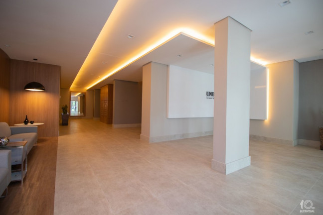 Imagem Cobertura com 3 Quartos à Venda, 211 m² em Menino Deus - Porto Alegre