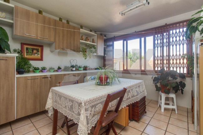 Imagem Casa com 3 Quartos à Venda, 155 m² em Vila Ipiranga - Porto Alegre