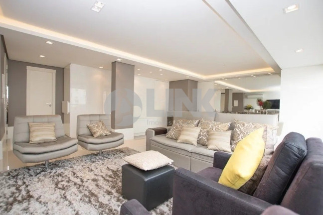 Imagem Apartamento com 3 Quartos à Venda, 105 m² em Passo Da Areia - Porto Alegre
