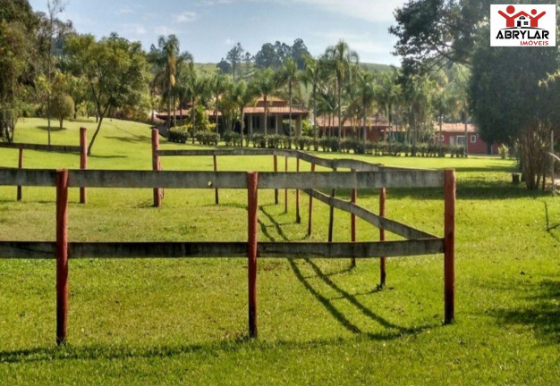 Imagem Imóvel com 3 Quartos à Venda, 300 m² em Santo Antonio - Louveira Imagem Imóvel com 3 Quartos à Venda, 300 m² em Santo Antonio - Louveira