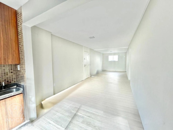 Imagem Apartamento com 2 Quartos à Venda, 79 m² em Centro - Balneário Camboriú