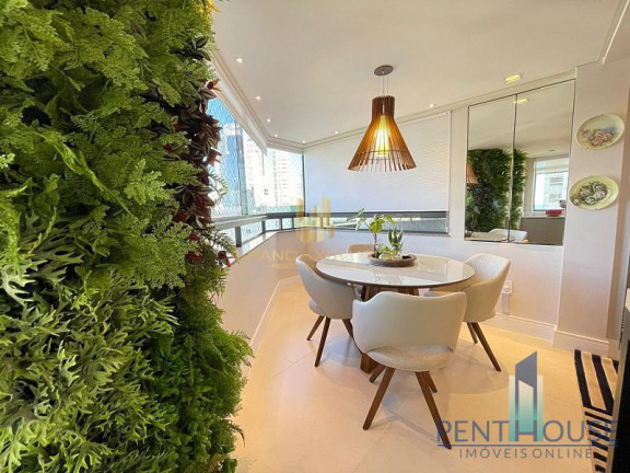 Imagem Apartamento com 3 Quartos à Venda, 104 m² em Centro - Balneário Camboriú