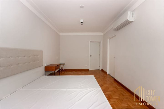 Imagem Apartamento com 3 Quartos à Venda, 198 m² em Itaim Bibi - São Paulo
