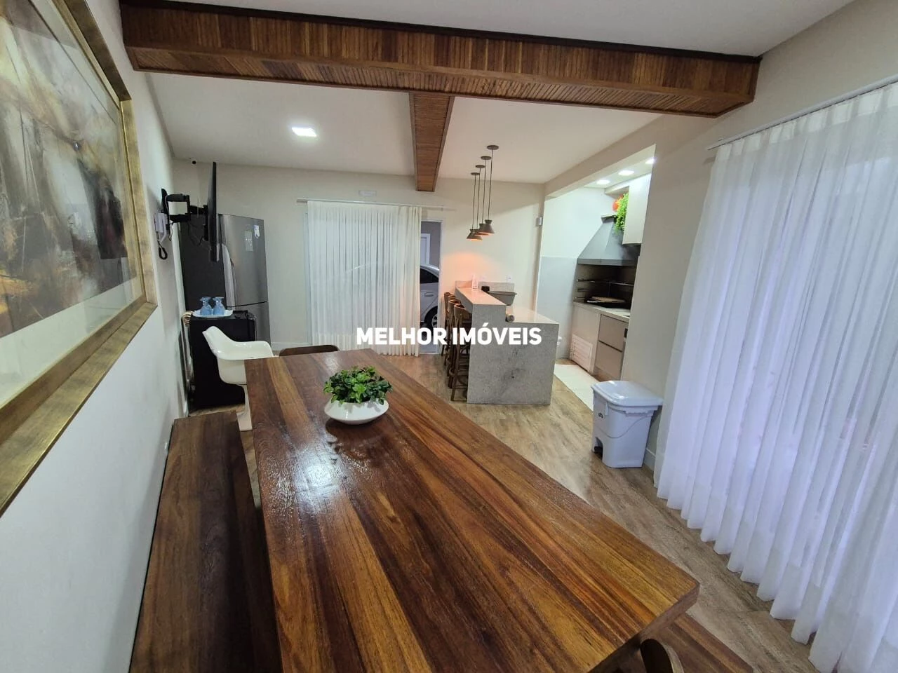 Imagem Casa com 3 Quartos à Venda, 225 m² em Centro - Camboriú