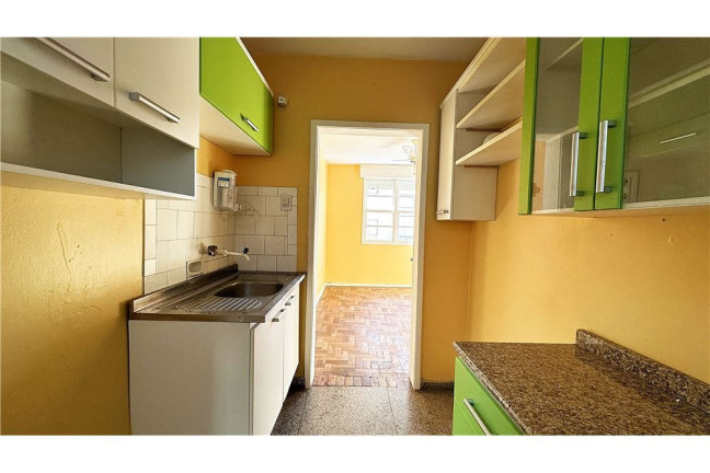 Imagem Imóvel com 2 Quartos à Venda,  em Teresópolis - Porto Alegre