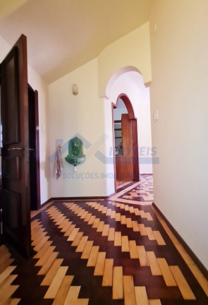 Imagem Sobrado com 3 Quartos para Alugar,  em Petrópolis - Porto Alegre