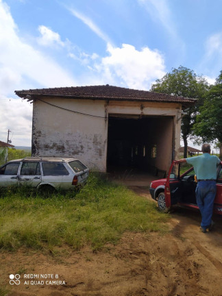Fazenda à Venda, 37 m² em Centro - Salto De Pirapora