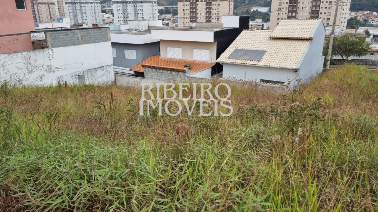 Imagem Terreno à Venda, 835 m² em Portais (polvilho) - Cajamar Imagem Terreno à Venda, 835 m² em Portais (polvilho) - Cajamar