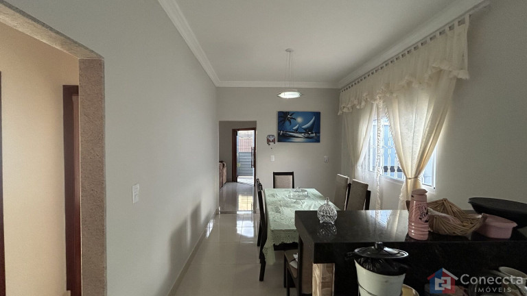 Imagem Casa com 3 Quartos à Venda,  em Jardim Vitória - Patos De Minas