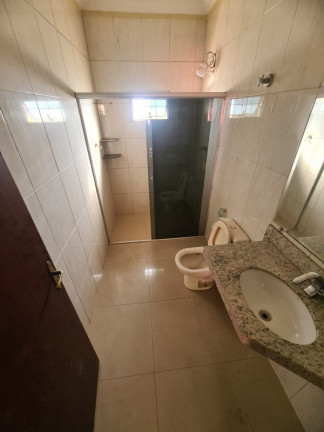 Imagem Casa com 4 Quartos à Venda, 360 m² em Três Barras - Contagem
