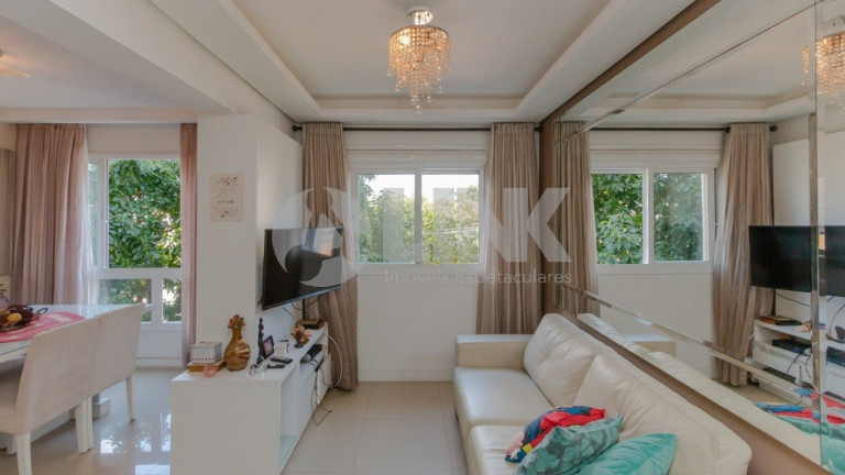 Imagem Apartamento com 3 Quartos à Venda, 74 m² em Passo Da Areia - Porto Alegre