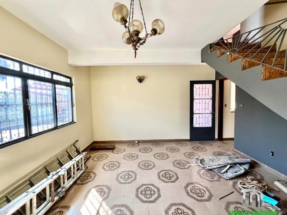 Casa com 4 Quartos à Venda, 200 m² em Vila Municipal - Bragança Paulista