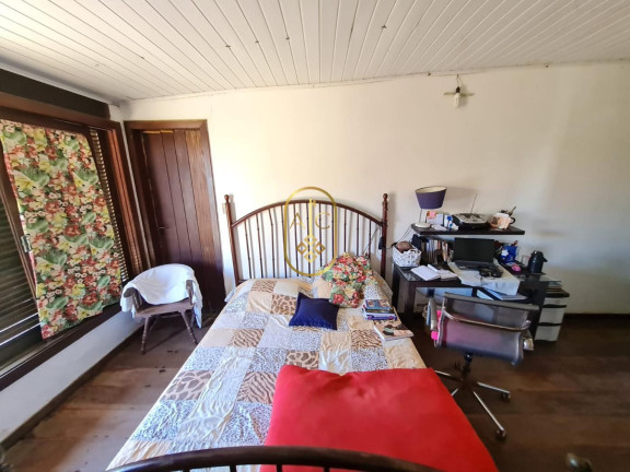 Imagem Casa com 4 Quartos à Venda, 250 m² em Pituaçu - Salvador