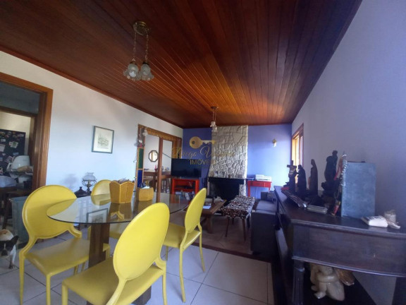 Imagem Casa com 3 Quartos à Venda, 140 m² em Iucas - Teresópolis Imagem Casa com 3 Quartos à Venda, 140 m² em Iucas - Teresópolis