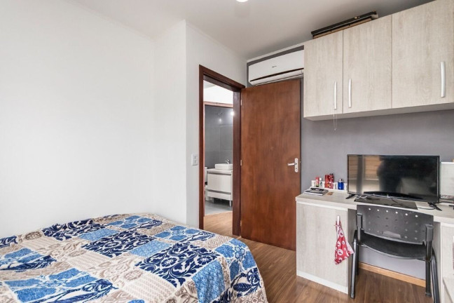 Imagem Casa de Condomínio com 3 Quartos à Venda, 180 m² em Mário Quintana - Porto Alegre