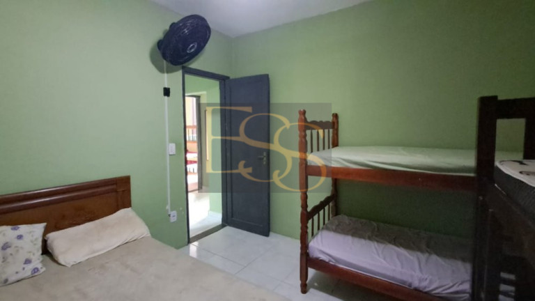Imagem Casa com 6 Quartos à Venda, 289 m² em Balneário Regina Maria - Mongaguá Imagem Casa com 6 Quartos à Venda, 289 m² em Balneário Regina Maria - Mongaguá