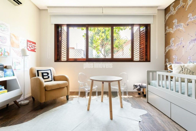 Imagem Casa com 3 Quartos à Venda, 220 m² em Jardim Paulista - São Paulo