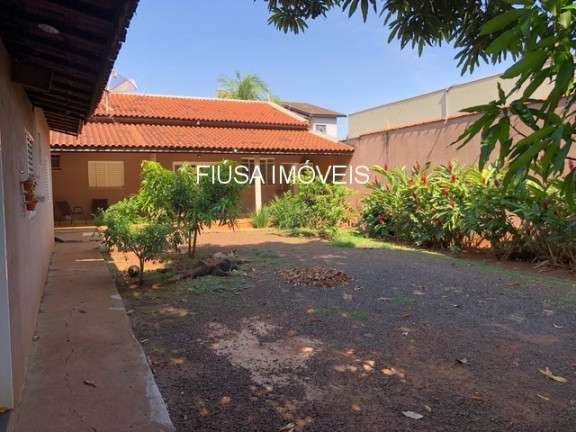 Casa com 4 Quartos à Venda,  em City Ribeirão - Ribeirão Preto