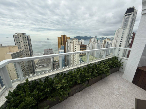 Imagem Cobertura com 4 Quartos à Venda, 326 m² em Centro - Balneário Camboriú