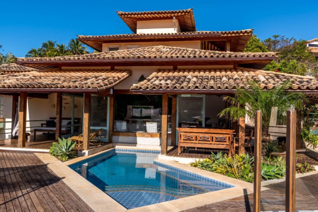 Casa com 4 Quartos à Venda, 450 m² em Ferradurinha - Armação Dos Búzios