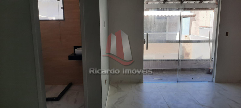 Imagem Casa de Condomínio com 3 Quartos à Venda, 100 m² em Peró - Cabo Frio
