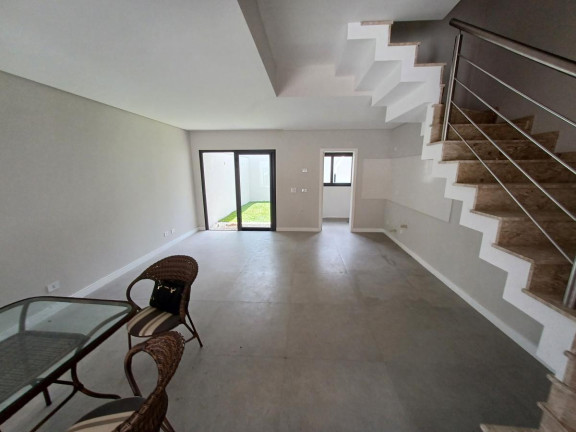 Imagem Casa com 3 Quartos à Venda, 121 m² em Boqueirão - Curitiba Imagem Casa com 3 Quartos à Venda, 121 m² em Boqueirão - Curitiba