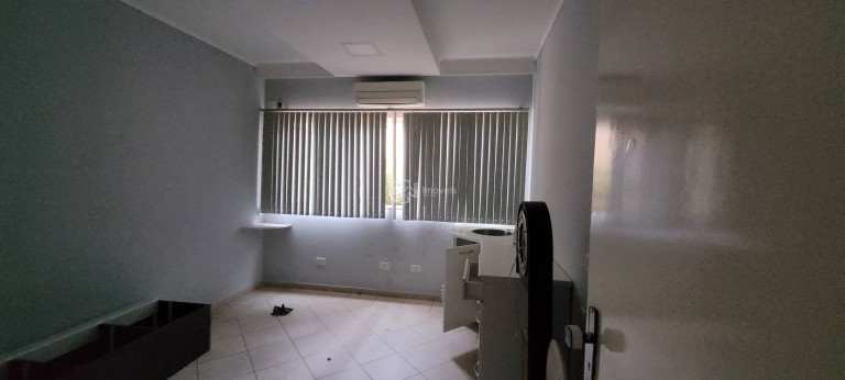 Imagem Imóvel com 3 Quartos para Alugar, 396 m² em Vila Planalto - Campo Grande Imagem Imóvel com 3 Quartos para Alugar, 396 m² em Vila Planalto - Campo Grande
