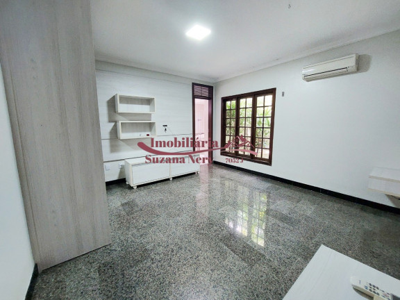 Casa com 8 Quartos à Venda,  em Candelária - Natal