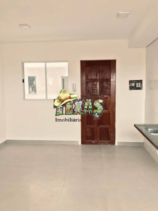 Casa com 2 Quartos para Alugar, 40 m² em Vila Taquari - São Paulo