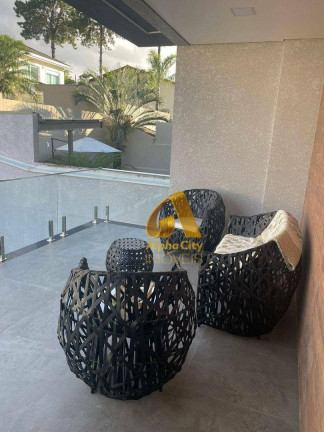 Imagem Casa com 4 Quartos à Venda, 330 m² em Alphaville - Santana De Parnaíba Imagem Casa com 4 Quartos à Venda, 330 m² em Alphaville - Santana De Parnaíba