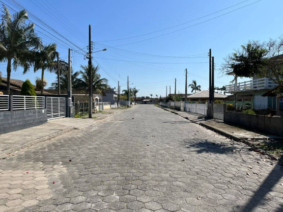 Imagem Casa com 4 Quartos à Venda, 100 m² em Salinas - Balneário Barra Do Sul Imagem Casa com 4 Quartos à Venda, 100 m² em Salinas - Balneário Barra Do Sul