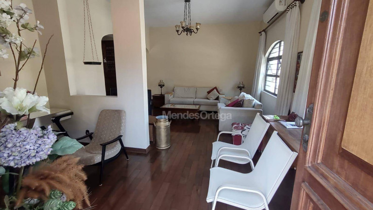 Imagem Casa com 3 Quartos à Venda, 194 m² em Vila Trujillo - Sorocaba Imagem Casa com 3 Quartos à Venda, 194 m² em Vila Trujillo - Sorocaba