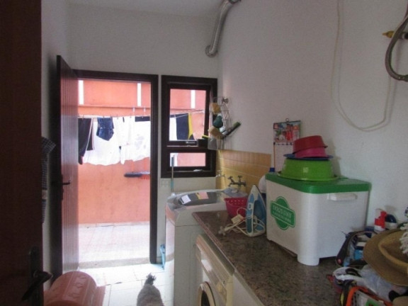 Imagem Casa com 3 Quartos à Venda, 350 m² em Jardim Indaia - Embu Das Artes Imagem Casa com 3 Quartos à Venda, 350 m² em Jardim Indaia - Embu Das Artes