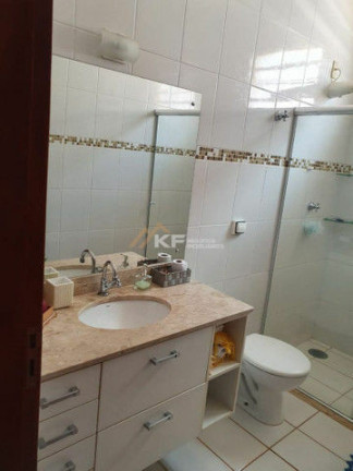 Imagem Casa com 3 Quartos à Venda, 200 m² em Parque Dos Lagos - Ribeirão Preto Imagem Casa com 3 Quartos à Venda, 200 m² em Parque Dos Lagos - Ribeirão Preto